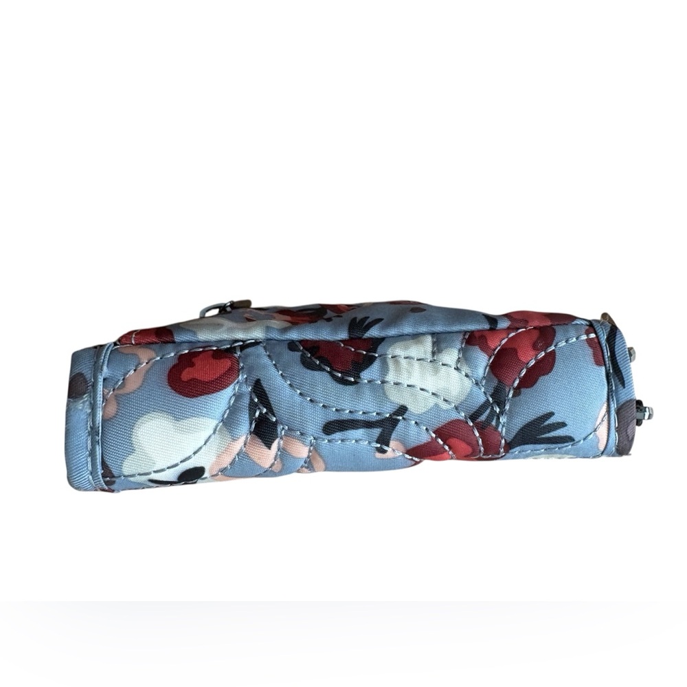 Lug Splits Quilted Nylon Wallet in BSM Blue Floral with RFID protection - Picture 5 of 5